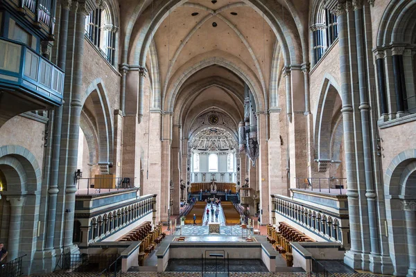 Intérieur de la cathédrale de Trèves — Photo