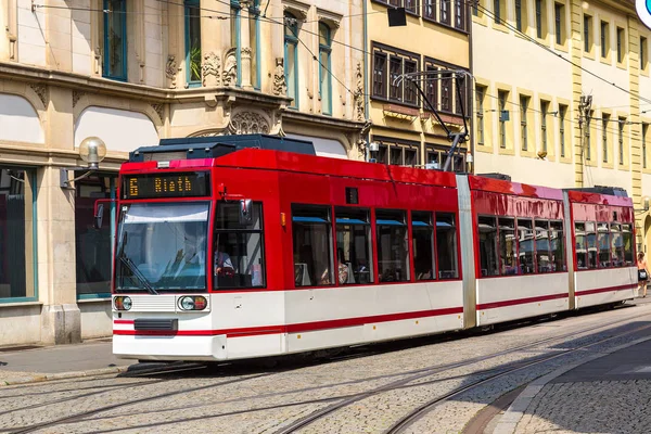 Stadens spårvagn i Erfurt — Stockfoto