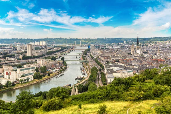 Rouen panoramik havadan görünümü