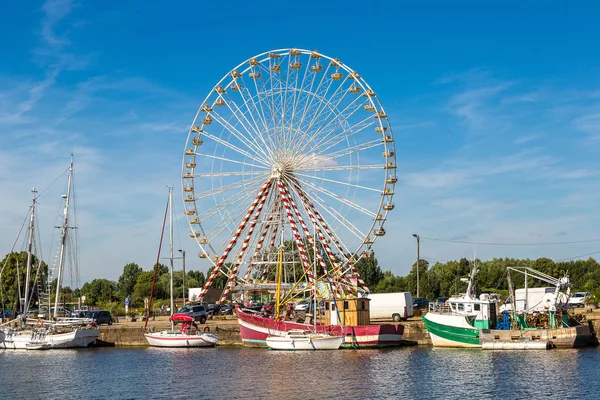 Retro ferris wheel in Honfleur — Stock Photo, Image