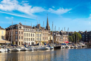 bağlantı noktası Honfleur Harbour