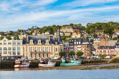 Trouville ve Touques nehir