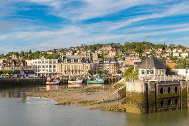 Trouville ve Touques nehir