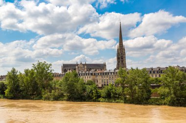 St Michel Bordeaux katedralde