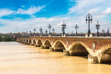 Pont de Pierre Bordeaux