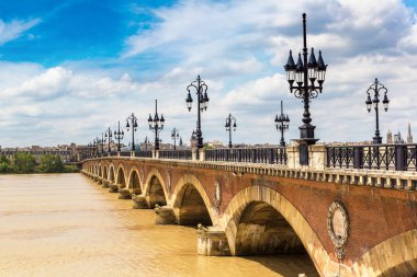 Pont de Pierre Bordeaux