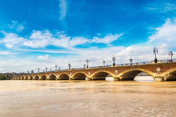 Pont de Pierre Bordeaux — Stok fotoğraf