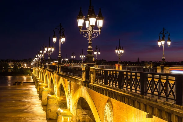 Pont de Pierre v Bordeaux — Stock fotografie