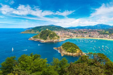 San Sebastian panoramik manzaralı