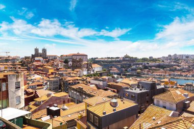 Porto 'nun panoramik görünümü