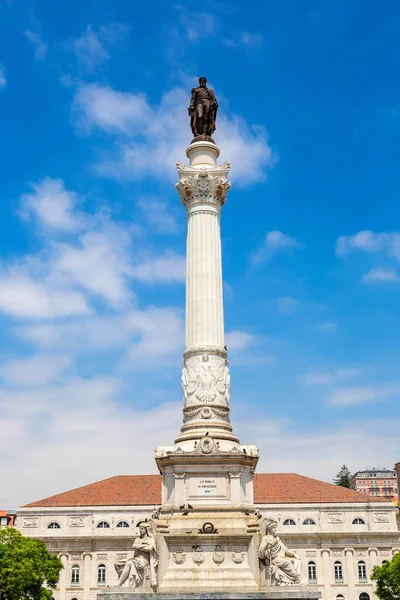 Rossio square and statue of Dom Pedro IV — Stock Photo, Image