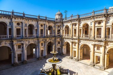 Ortaçağ Templar Kalesi 