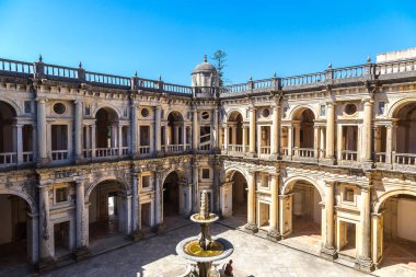 Ortaçağ Templar Kalesi 