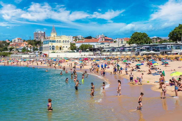 Praia pública no Estoril — Fotografia de Stock