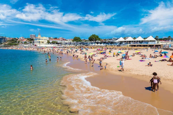 Praia pública no Estoril — Fotografia de Stock