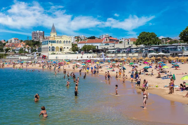 Praia pública no Estoril — Fotografia de Stock