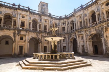 Ortaçağ Templar Kalesi 