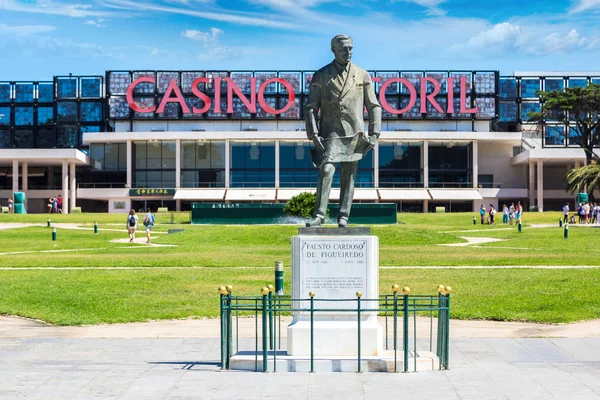 Estatua de Fausto Cardoso —  Fotos de Stock