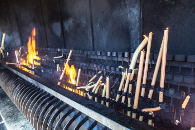 Mum kutsal Fatima'nın