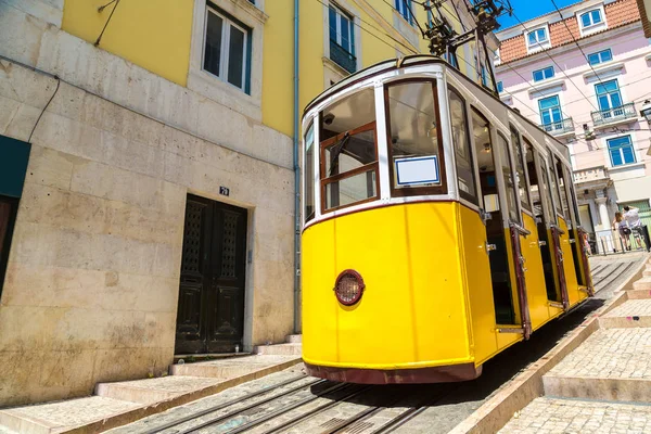 Funicular Gloria en Lisboa — Foto de Stock
