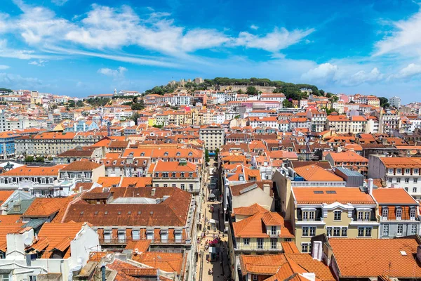 Lissabon en het kasteel van Sao Jorge — Stockfoto