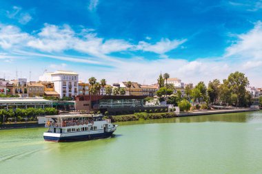 Guadalquivir Nehri: Sevilla