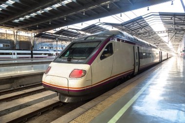 Malaga şehrinde tren istasyonu