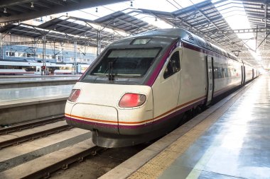 Malaga şehrinde tren istasyonu
