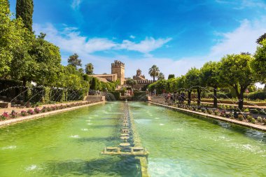 Çeşmeler ve Garden Alcazar de