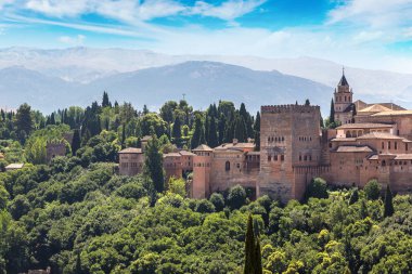 Alhambra Arap Kalesi 