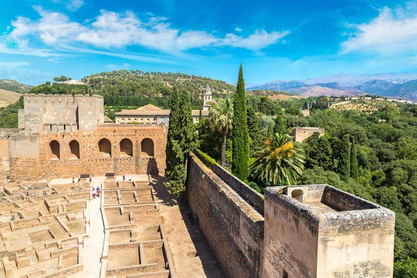 Nasrid and palace of Charles V — Stock Photo, Image