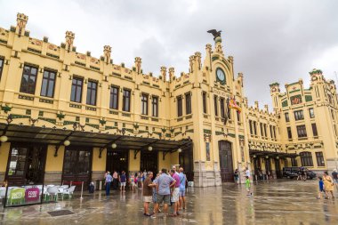 Kuzey tren istasyonuna Valencia