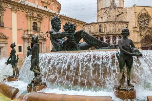 噴水 Valencia のリオ トゥリア — ストック写真