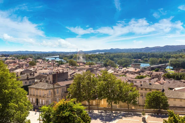 Avignon op mooie zomerdag — Stockfoto