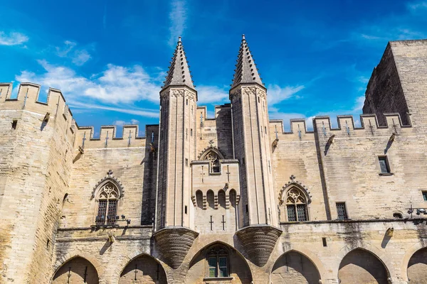 Papežský palác v Avignonu — Stock fotografie