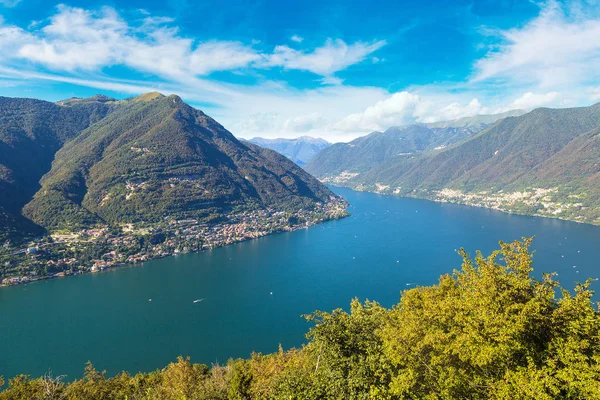 Lago de Como em itália — Fotografia de Stock