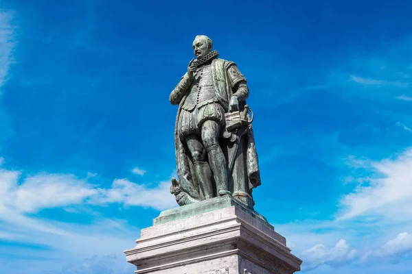 Statue of William I in Hague — Stock Photo, Image