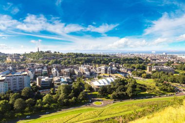 Holyroodhouse (Holyrood House)    