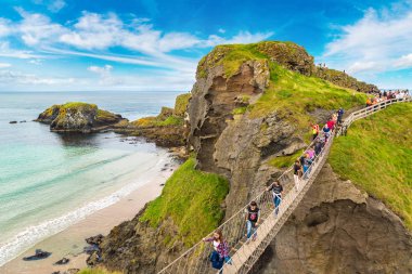 Carrick-a-rede ip köprüsü