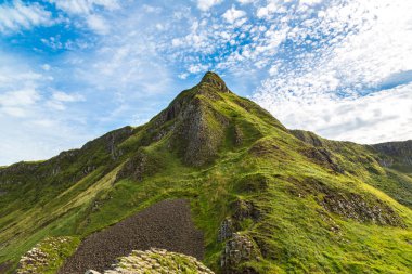 Dev 's Causeway gündüz sırasında
