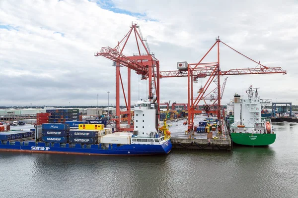 Puerto de Dublinin, Irlanda — Foto de Stock