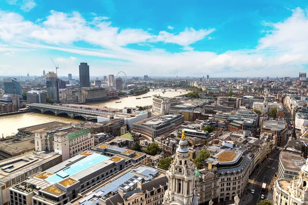 Panoramisch luchtfoto van Londen — Stockfoto