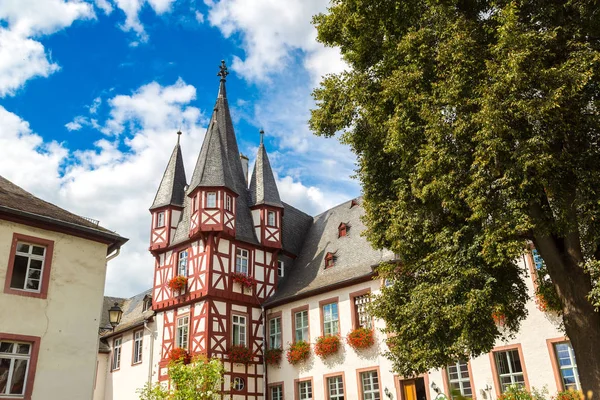 Old architecture of Rudesheim — Stock Photo, Image