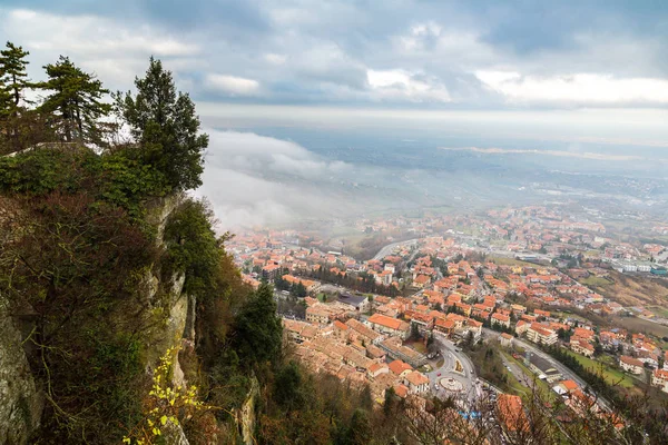 圣马力诺的全景视图 — 图库照片