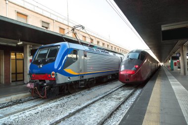 Küçük tren istasyonu 