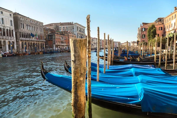 Gondole al Canal Grande — Foto Stock