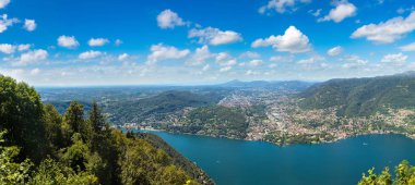 como Gölü'nün panoramik görünüm