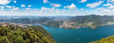 como Gölü'nün panoramik görünüm 