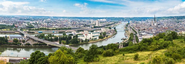 Panoramatický letecký pohled z Rouenu — Stock fotografie