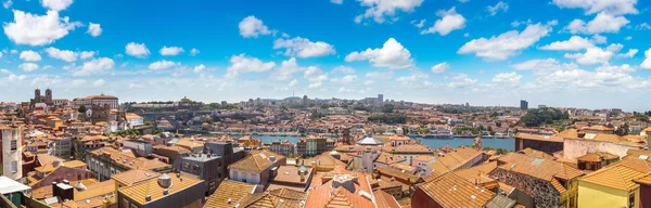Panoramiczny widok z lotu ptaka z Porto — Zdjęcie stockowe